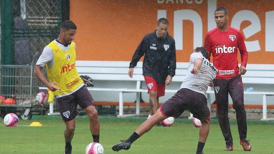 Imagem Tréllez participa de primeiro treino no São Paulo, mas ainda não tem data para estrear