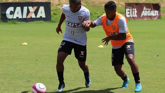 Imagem Promessa da base do Vitória rescinde contrato e está livre no mercado