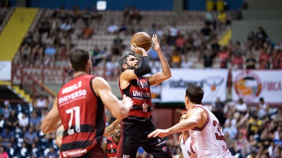 Imagem Marreli culpa falta de concentração por derrota do Universo/Vitória