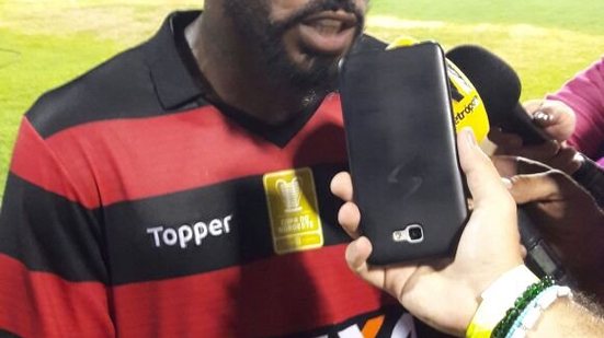 Imagem Rhayner comemora gol e aguarda chance de ser titular: 'Vou me entregar em campo, como sempre faço'