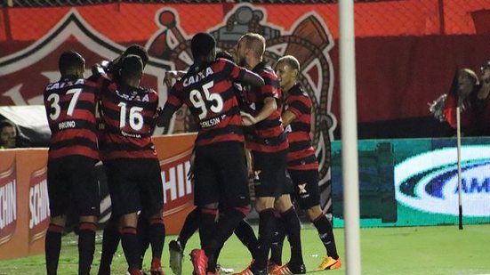 Imagem Tentando embalar boa sequência em casa, Vitória recebe o Bahia de Feira no Barradão