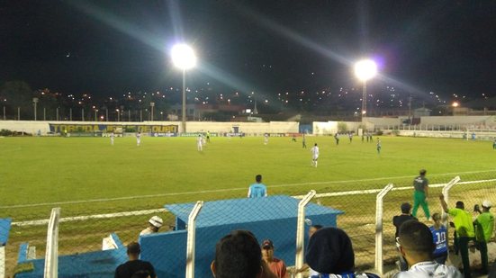 Imagem Flu de Feira e Jequié vencem e tiram Bahia do G-4 do Baianão