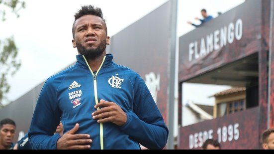 Imagem Procurado pelo Vitória, zagueiro vai atuar no futebol chileno