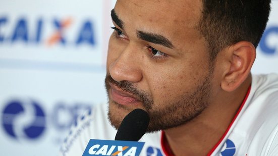 Imagem Há nove meses sem jogar, Jackson revela quando estará à disposição do Bahia