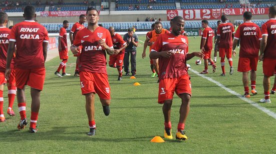 Imagem Ex-dupla BaVi, Rafael Bastos destaca ótimo momento do CRB na temporada e foca em evolução da equipe