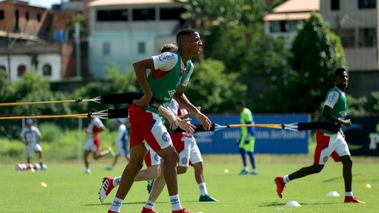 Imagem De olho no clássico da próxima semana, Bahia realiza treino físico neste sábado de Carnaval