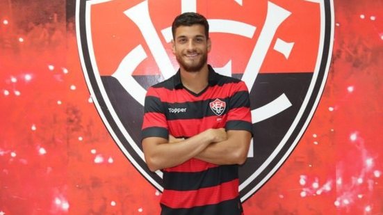 Imagem Recém-contratado é regularizado e fica à disposição de Mancini no Vitória