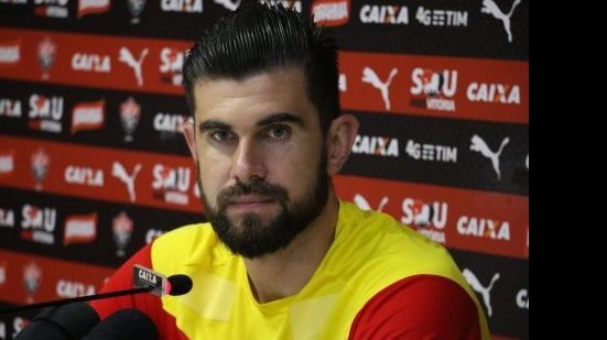 Imagem Fernando Miguel comenta sobre cenas de 'selvageria' dentro de campo: 'O exemplo não foi legal'