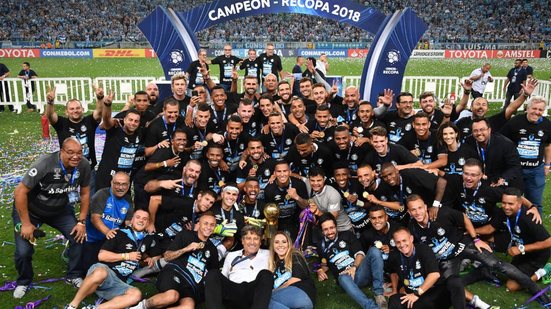 Imagem Grêmio bate o Independiente nos pênaltis e leva a Recopa Sul-Americana