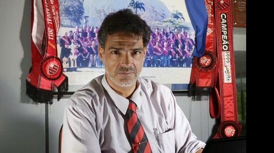 Imagem Ex-presidente de organizada do Flamengo lança candidatura para comandar Ferj