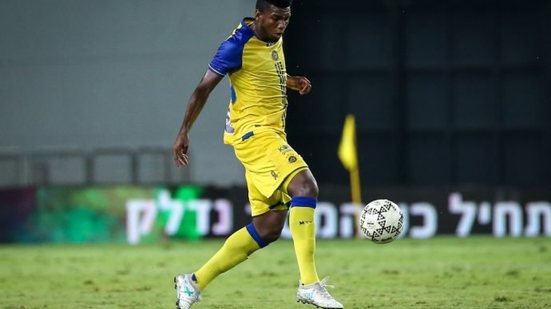Imagem Botafogo desperta interesse por ex-jogador do Vitória