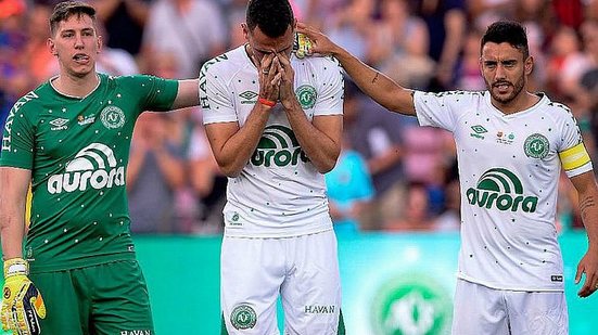 Imagem Chapecoense leva prêmio Laureus como o Melhor Momento do Ano