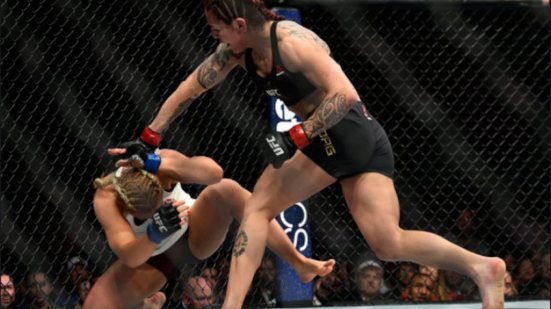 Imagem Cris Cyborg nocauteia no 1º round e manda recado para Amanda Nunes