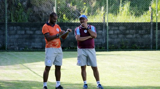Imagem Técnico do Atlântico mantém confiança na permanência na Série A