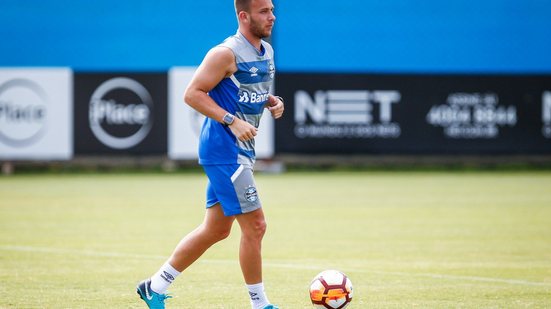 Imagem Grêmio vende volante ao Barcelona por 30 milhões de euros