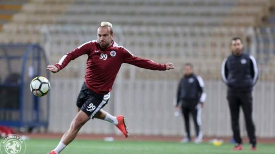 Imagem Ex-Vitória, Zé Love diz estar na torcida pelo Leão e espera um dia voltar ao clube