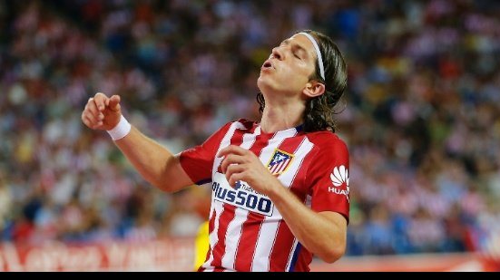 Imagem Xiiiiii! Filipe Luís tem lesão confirmada e pode perder Copa do Mundo