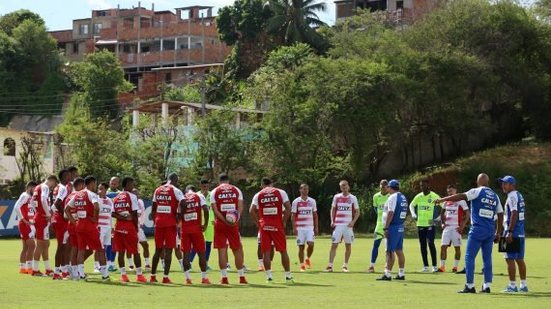 Imagem Com retorno de Mena, Bahia divulga relacionados para duelo com o Altos-PI