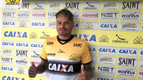 Imagem Sócio? Ex-Vitória fecha com o Criciúma mais uma vez
