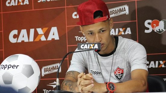 Imagem Neilton é o artilheiro do Brasil entre atletas que disputam a Série A