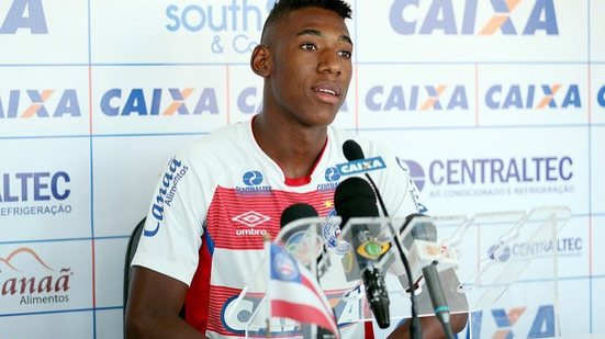 Imagem Léo reconhece início ruim do time e crava: ‘Precisamos ter a maturidade que tivemos no 2º tempo’