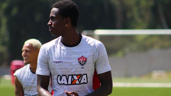 Imagem Denílson destaca importância de trunfo na Copa do NE e volta atenções para as semifinais do Baianão