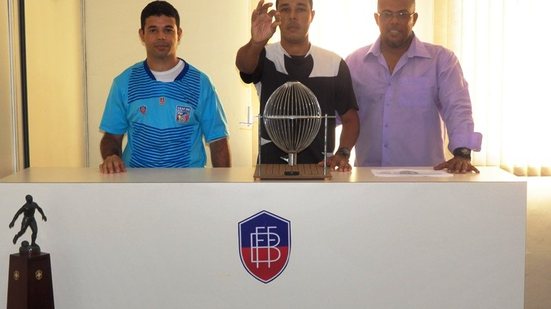 Imagem FBF define equipes de arbitragem que comandarão semifinais do Campeonato Baiano; Confira