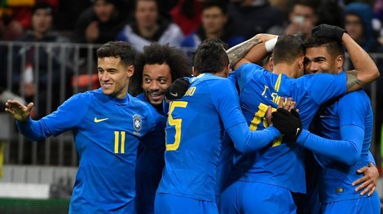 Imagem Brasil fura bloqueio defensivo da Rússia e vence amistoso preparatório para a Copa do Mundo