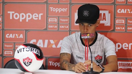 Imagem Próximo da final, Neilton alerta sobre o Bahia: "Equipe deles é bem perigosa"