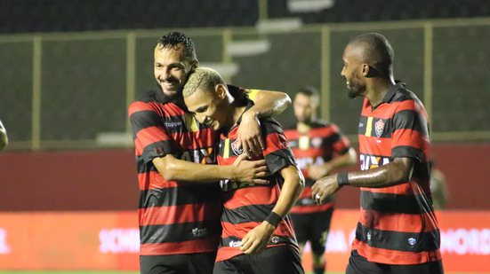 Imagem Vitória negocia renovação de destaque rubro-negro