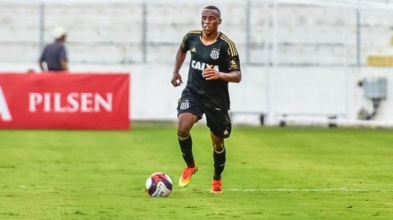 Imagem Presidente da Ponte Preta confirma acerto de lateral com o Vitória