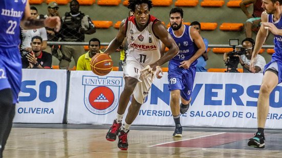 Imagem Universo/Vitória vence o Minas e empata série dos Playoffs