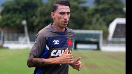 Imagem TJD-RJ "derruba" punição a Rildo e atacante está livre para atuar até novo julgamento