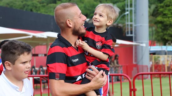 Imagem Uillian Correia quer grande estreia do Vitória contra o Flamengo na Série A