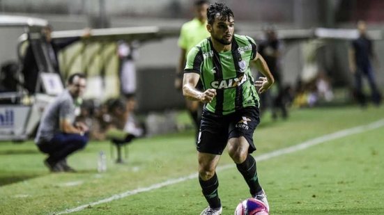 Imagem Após goleada, ex-lateral do Vitória comemora boa estreia do América-MG na Série A