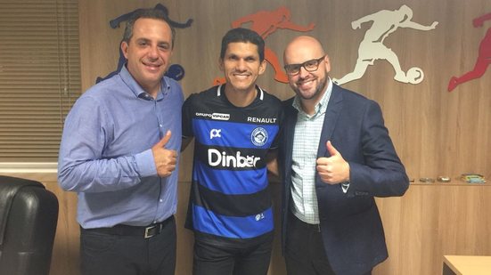 Imagem Incansável! Aos 42 anos, Magno Alves acerta com Tubarão e vai disputar a Série D