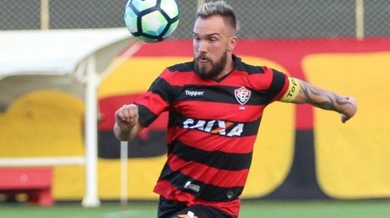 Imagem Willian Farias dá favoritismo ao Corinthians e elogia Rodriguinho: “Nível elevadíssimo"