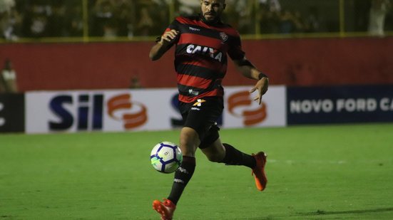 Imagem Visando o primeiro triunfo na Série A, José Welison pede equilíbrio do Vitória contra o América-MG