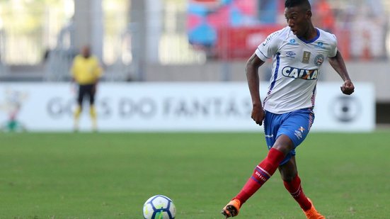 Imagem Léo engrandece adversário e lamenta chance perdida: 'Queria fazer o meu primeiro gol pelo Bahia'