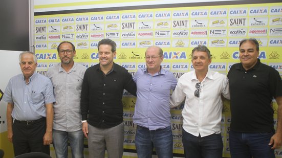 Imagem Após 4ª derrota seguida na Série B, Nei Pandolfo garante permanência de Argel Fucks no Criciúma