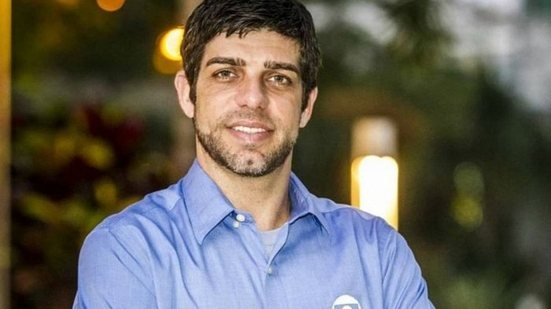 Imagem Após declaração polêmica, Juninho Pernambucano pede demissão da Globo