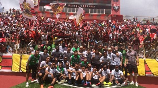 Imagem Atacante do Vitória recebe sondagens e pode deixar o clube; confira