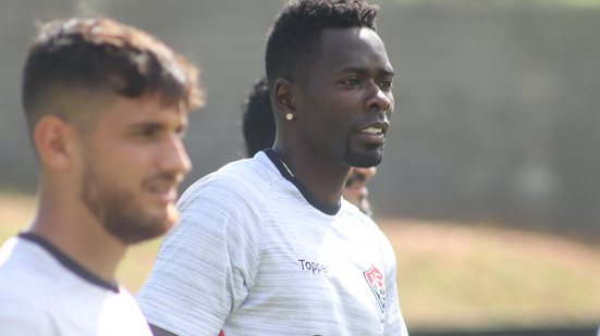 Imagem Para conseguir triunfo, Kanu quer grande jogo do Vitória contra o Santos