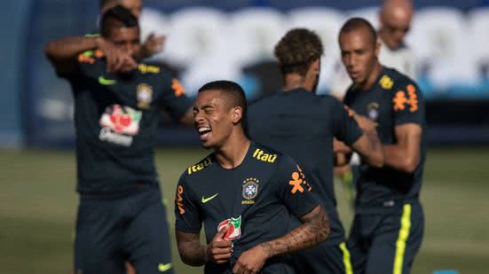 Imagem Após amigo vazar escalação, Gabriel Jesus trata assunto com bom-humor