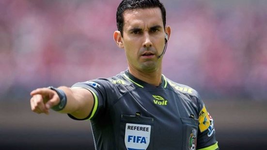 Imagem Árbitro de Real x Grêmio apitará estreia do Brasil na Copa do Mundo