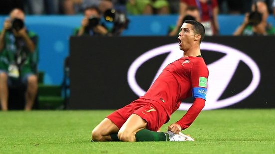 Imagem Que jogaço! Cristiano Ronaldo faz 3 e salva Portugal da derrota para a Espanha