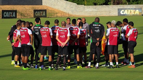 Imagem De saída? Volante recebe proposta de clube da Série B e deve deixar o Leão
