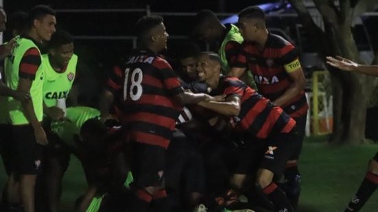 Imagem Vitória perde para o Santos pelo Brasileiro de Aspirantes