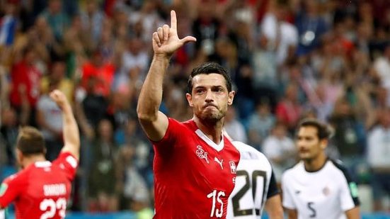 Imagem Suíça fica no empate com a Costa Rica e avança em 2º no grupo do Brasil
