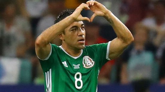 Imagem Meia do México fala em "pôr o coração em campo" contra o Brasil